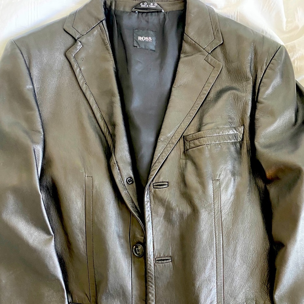 Men’s black leather Hugo Boss sport jacket